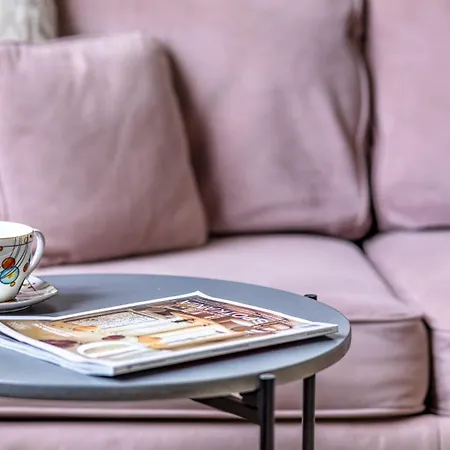 Deco Apartments-centrum * Σόποτ