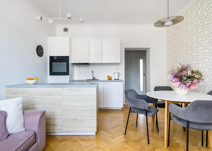 Deco Apartments-centrum * Σόποτ